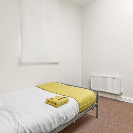 D19 Sangha Hall Leicester Zewnętrze zdjęcie