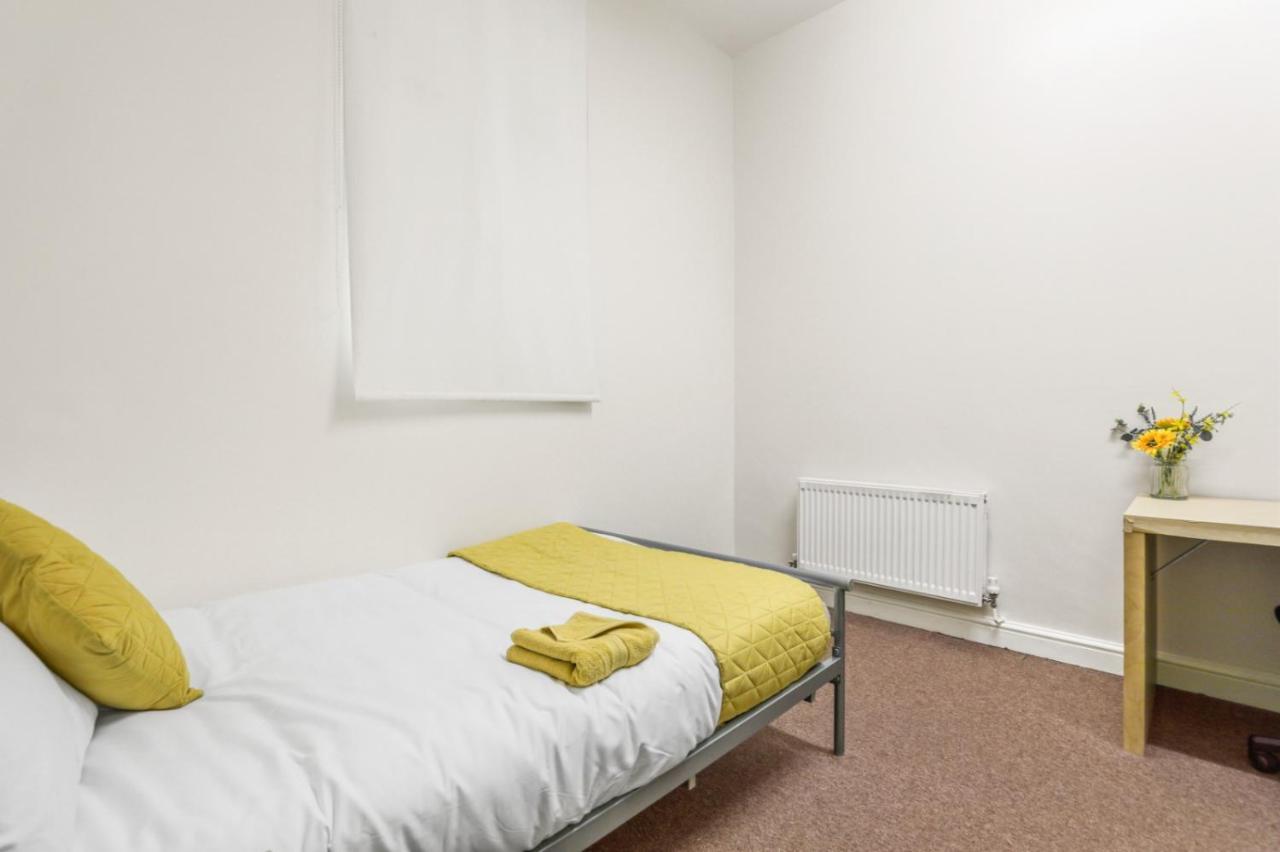 D19 Sangha Hall Leicester Zewnętrze zdjęcie